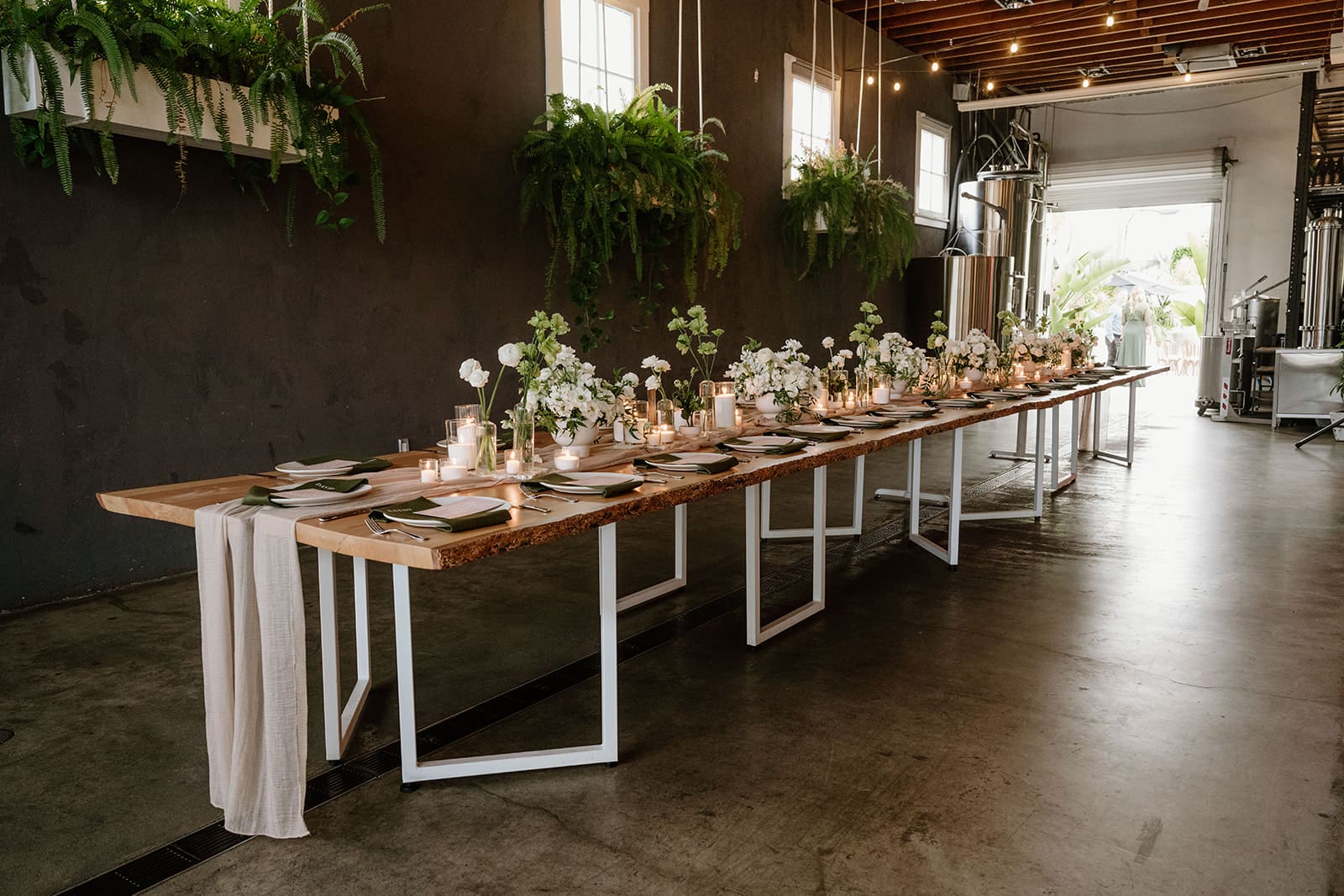 Wedding reception long table at Fruitcraft