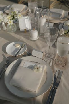 neutral and champagne San Diego Wedding color Palettes tablescape